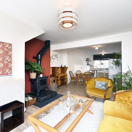 Sunny Seaside Sanctuary - Two Bedroom Apartment Brighton Eksteriør bilde